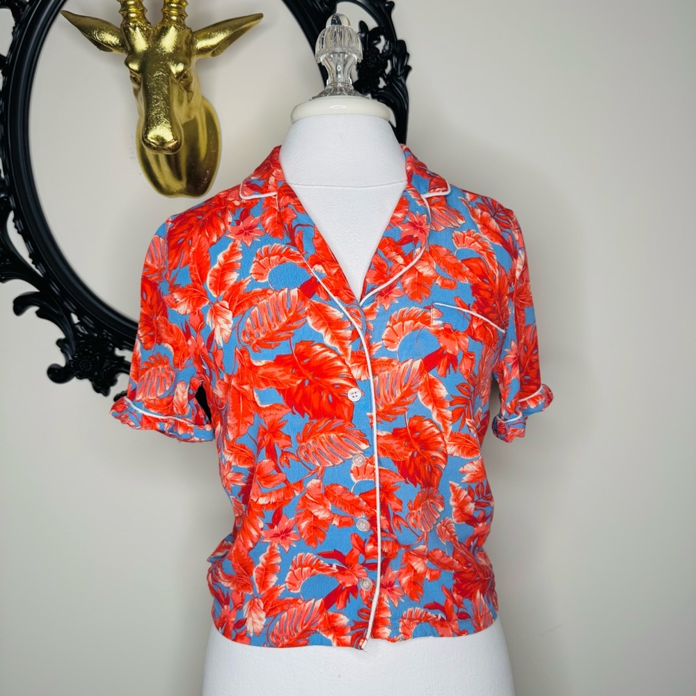 Forever 21 Light Blue Button Up Hawaiian Shirt with Coral Flowers and Leaves